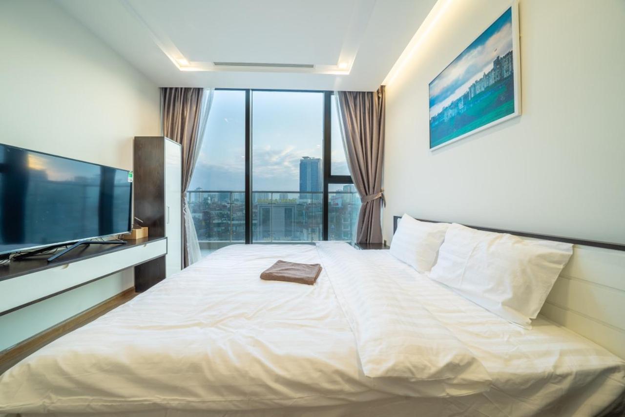 Bom Homes- Vinhomes Metropolis-Service Apartment Hanoi Buitenkant foto