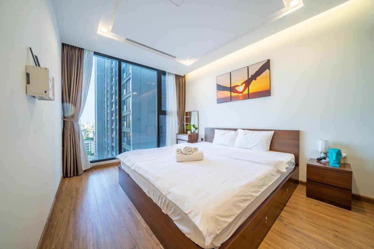 Bom Homes- Vinhomes Metropolis-Service Apartment Hanoi Buitenkant foto