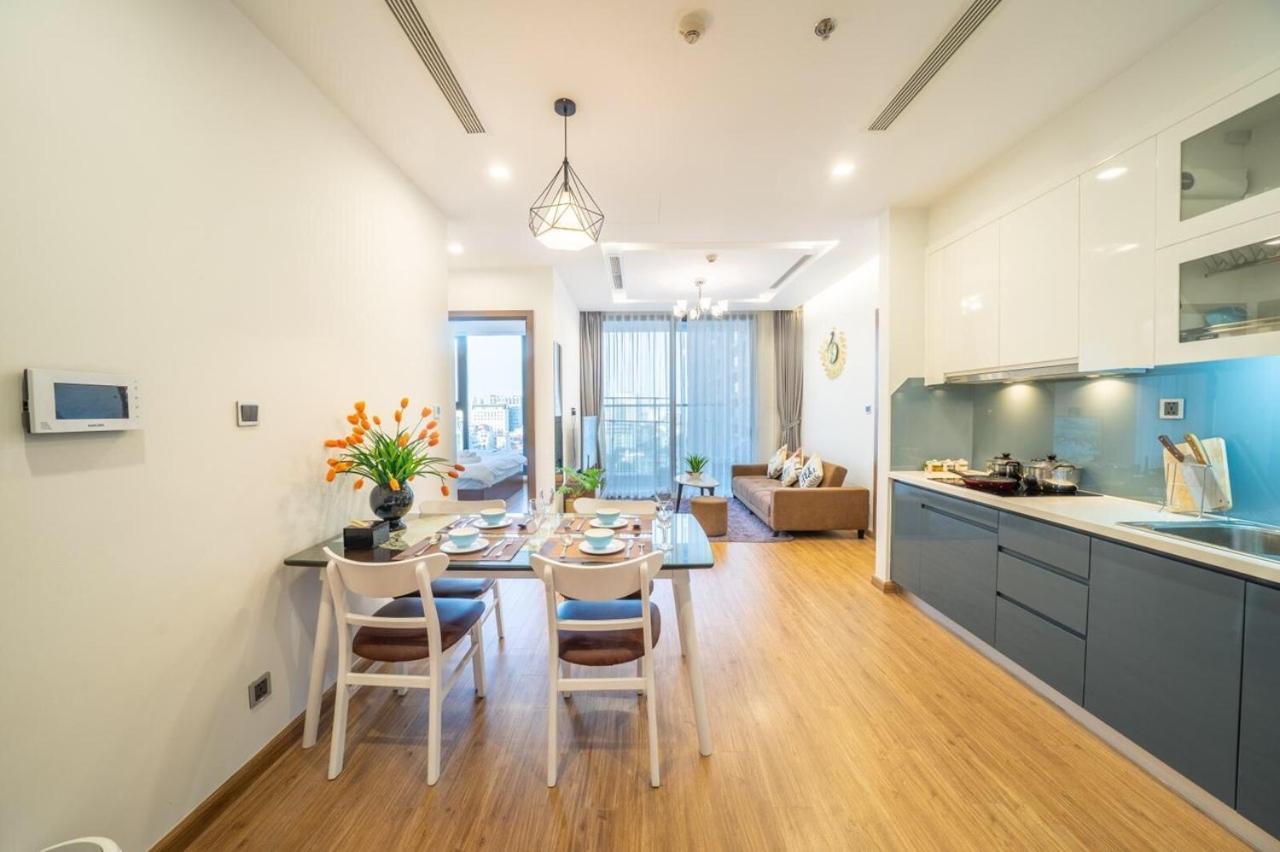 Bom Homes- Vinhomes Metropolis-Service Apartment Hanoi Buitenkant foto